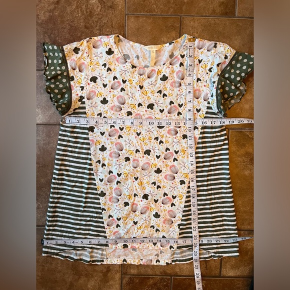 Matilda Jane Green and Beige Woman’s top - Picture 9 of 11